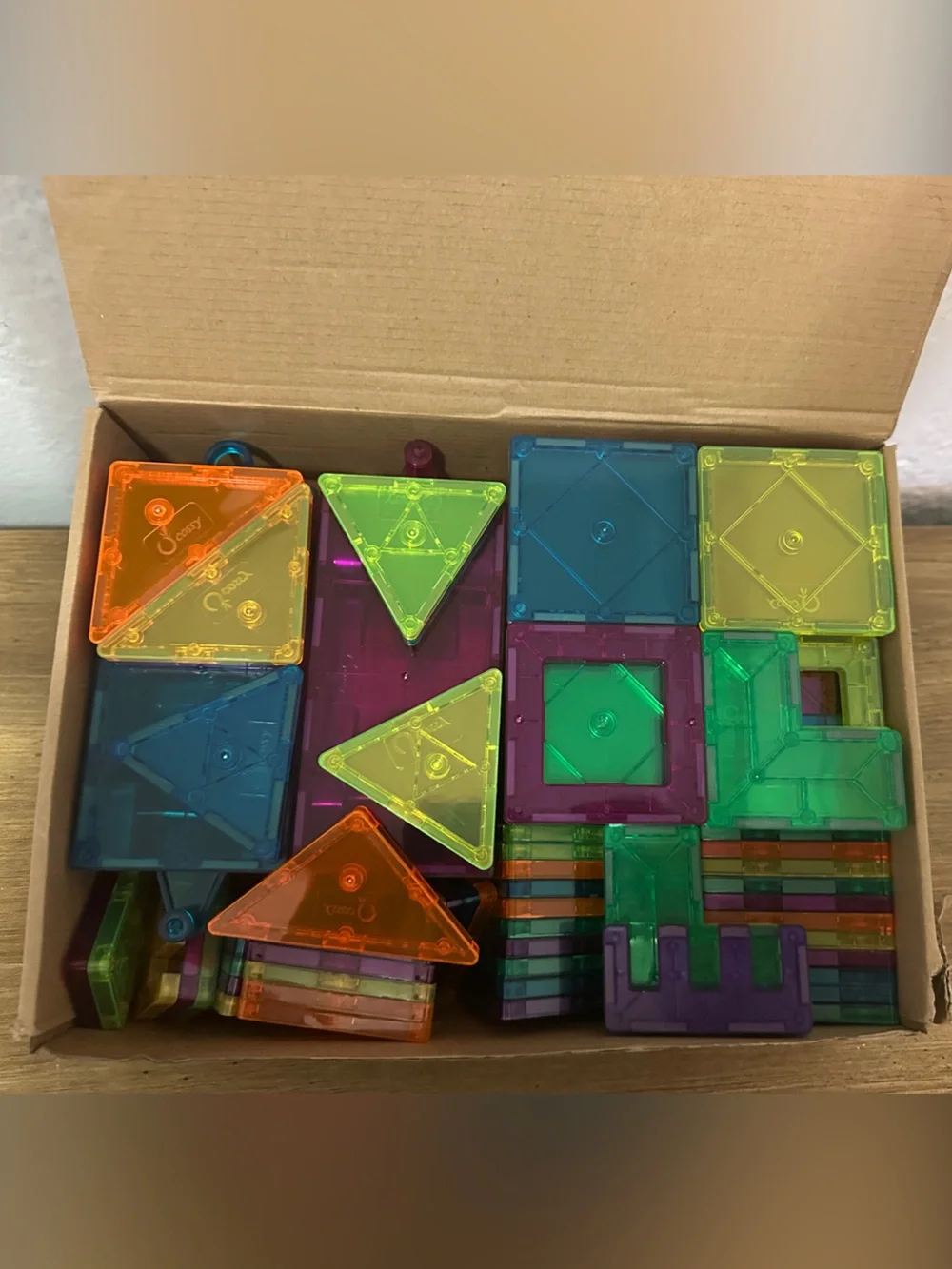 Transparent Magnetic Building Tiles Set — Multicolor